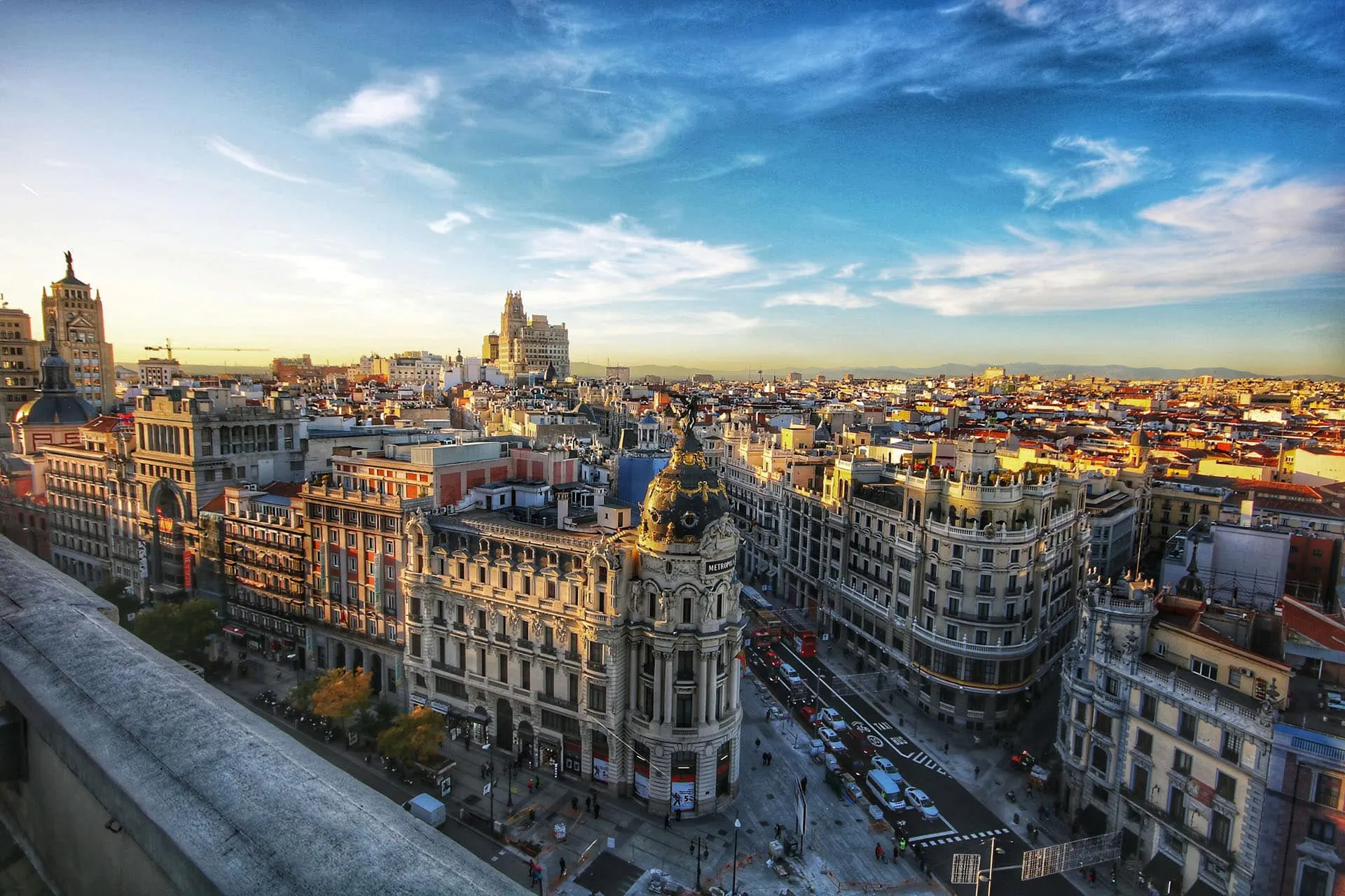 Takutsikt över centrala Madrid